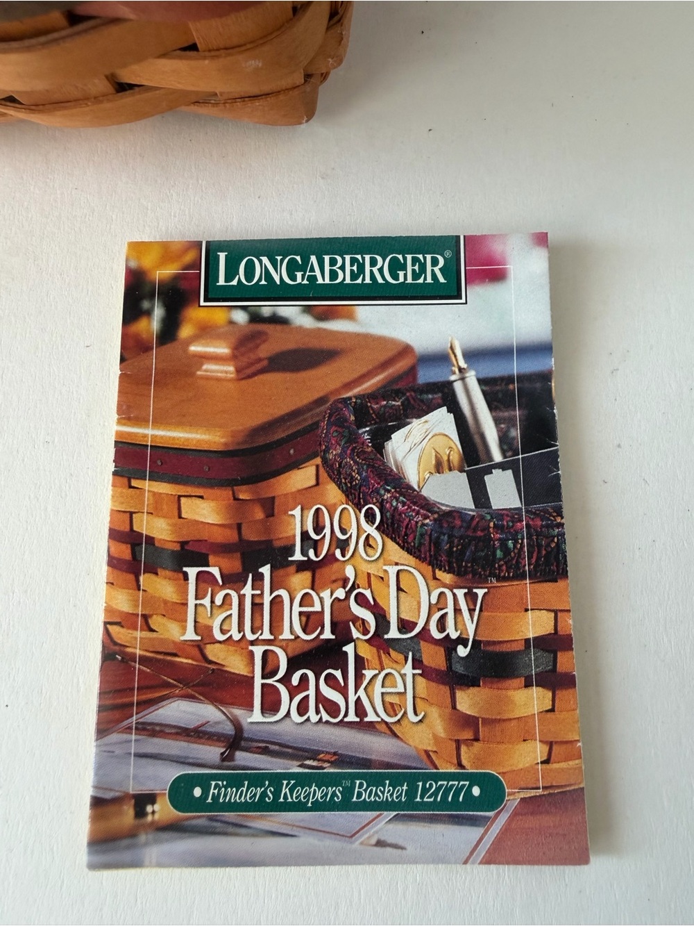 Longaberger 1998 Father's Day Finders Keepers basket - Picture 4 of 5